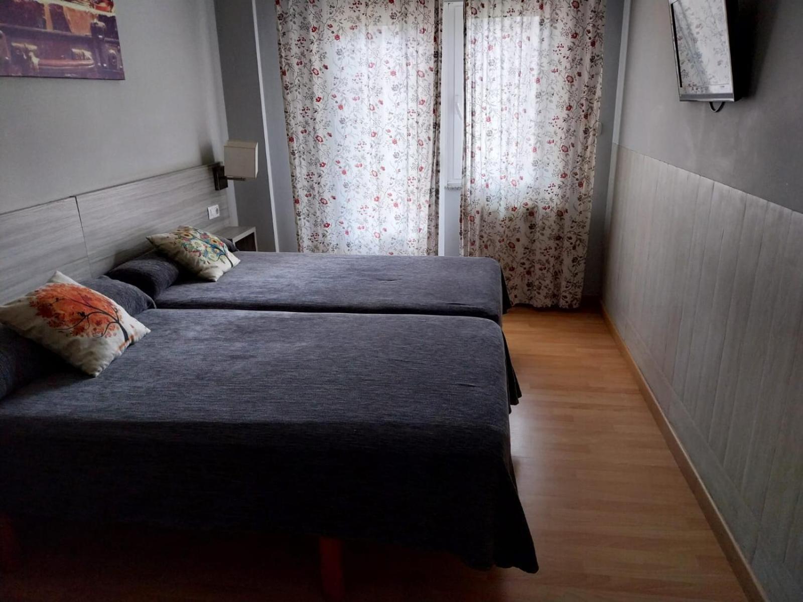 Hotel Dpcristal à Sarria Extérieur photo